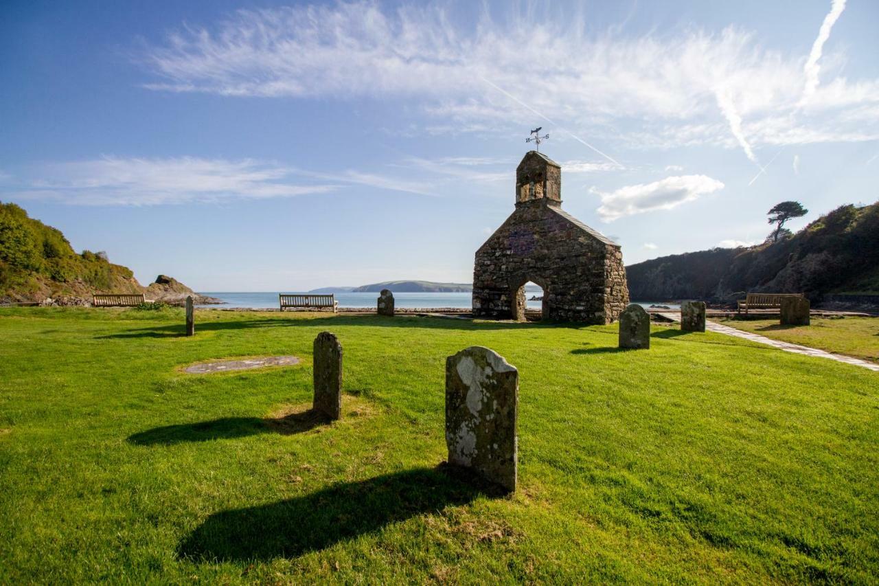 Ty Pren Bach Villa Maenclochog Exterior photo